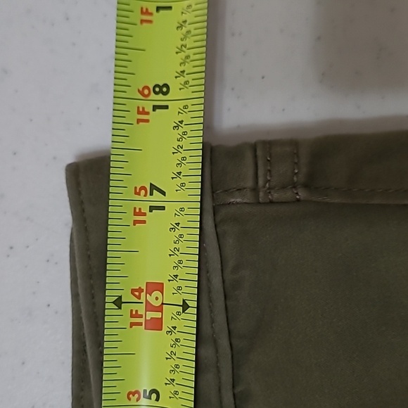 Loft Outlet Olive Green Jean Leggings With Raw Hem Size 12 - Picture 5 of 7